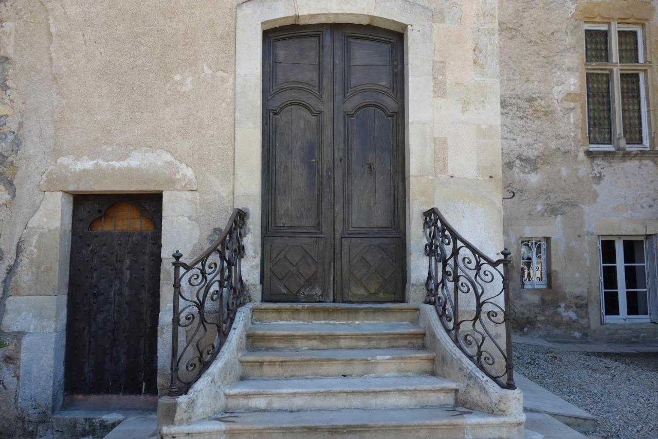 Château d'Island Vézelay Pontaubert Esterno foto