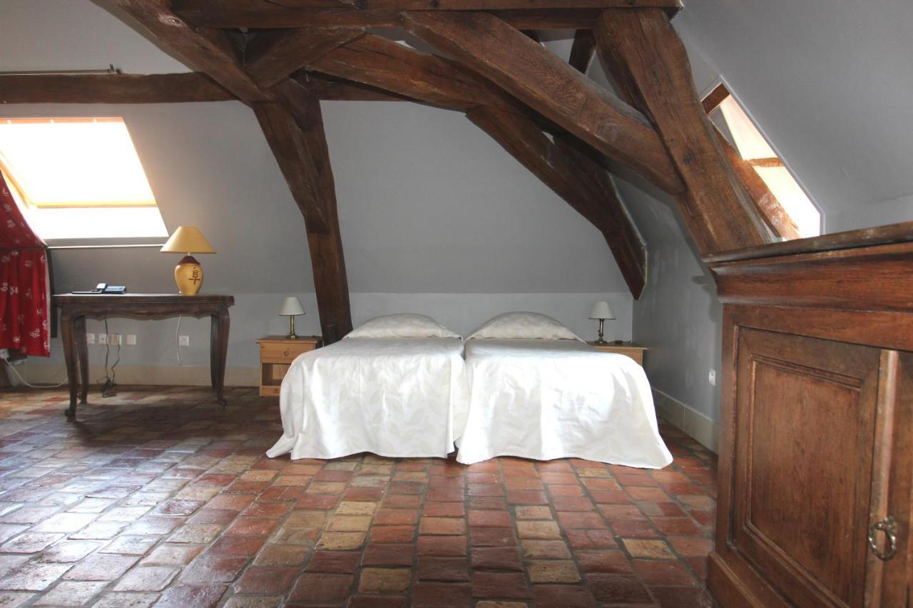 Château d'Island Vézelay Pontaubert Camera foto