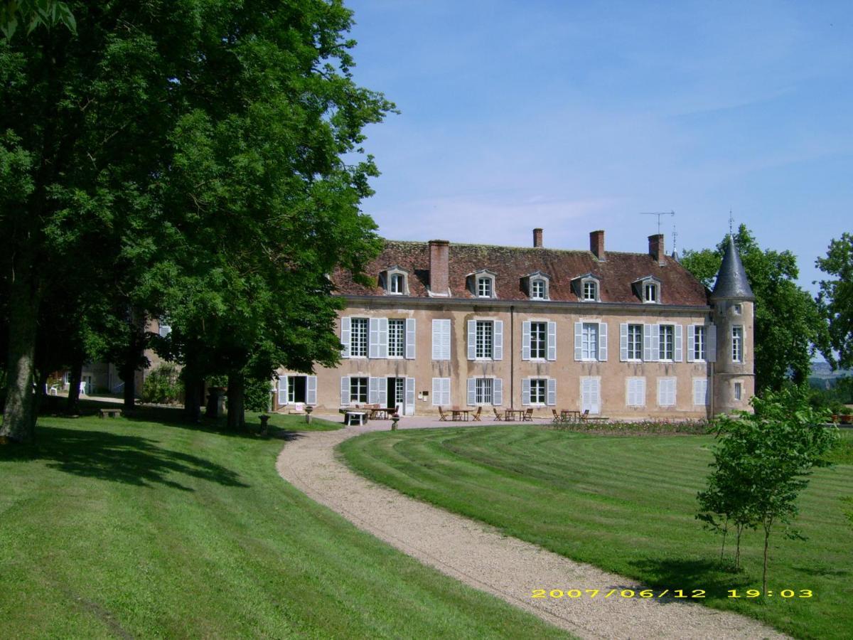 Château d'Island Vézelay Pontaubert Esterno foto
